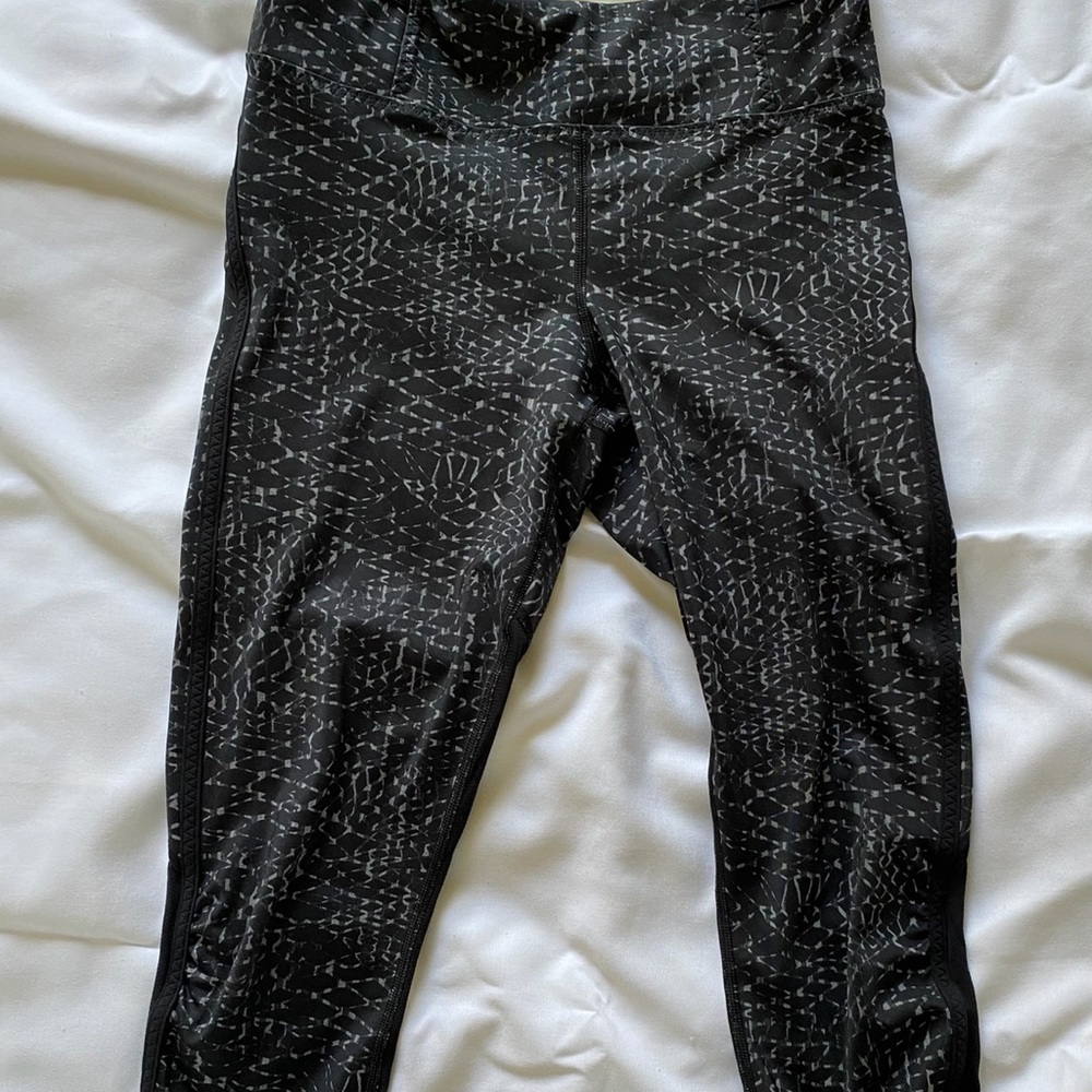 Lululemon Leggings size 6